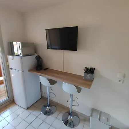 Quatre Couchages Classe 2 Etoiles Appartement *