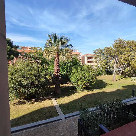 Quatre Couchages Classé 2 étoiles *