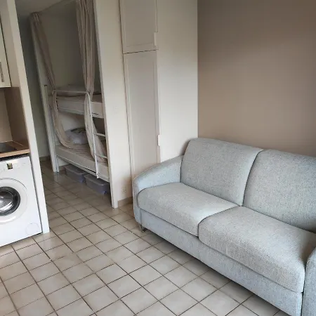 Quatre Couchages Classe 2 Etoiles *