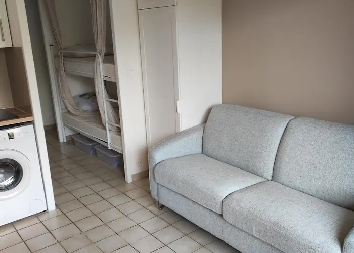 Quatre Couchages Classé 2 étoiles *